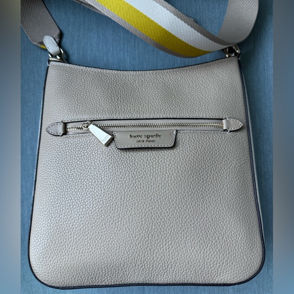 Kate Spade Hudson Colorblocked Messenger Crossbody Bag - Picture 4 of 12